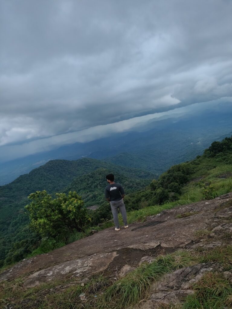 Kakkadampoyil View Point