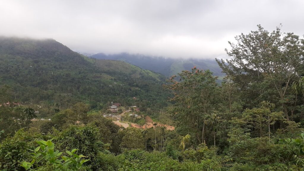Kakkadampoyil View Point